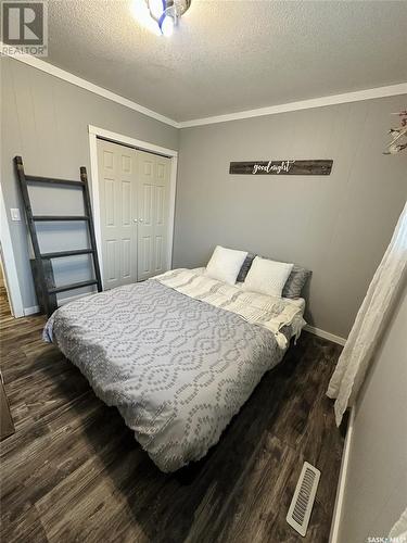 657 1St Avenue Ne, Preeceville, SK - Indoor Photo Showing Bedroom