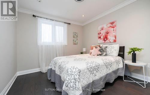 29 Roxborough Lane, Vaughan, ON - Indoor Photo Showing Bedroom