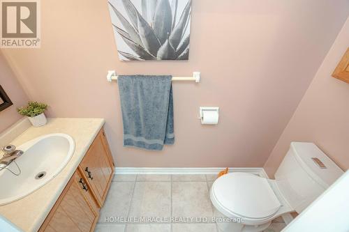 483 Labrador Drive, Oshawa, ON - Indoor Photo Showing Bathroom