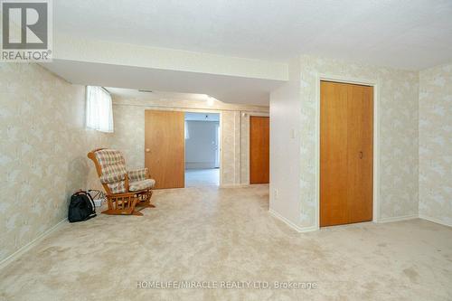 483 Labrador Drive, Oshawa, ON - Indoor