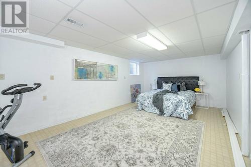 483 Labrador Drive, Oshawa, ON - Indoor Photo Showing Bedroom