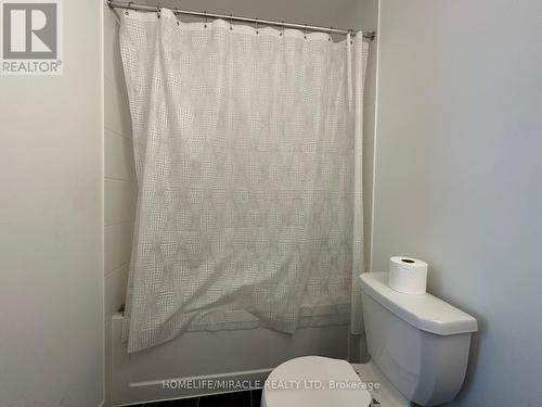 41 Spinland Street, Caledon, ON - Indoor Photo Showing Bathroom