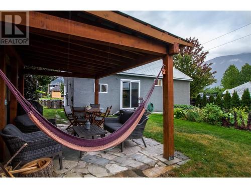 507 Seventh Street E, Revelstoke, BC - Outdoor With Exterior