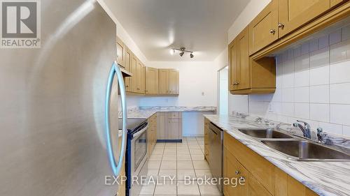 906 - 130 Neptune Drive, Toronto, ON - Indoor Photo Showing Kitchen With Double Sink With Upgraded Kitchen