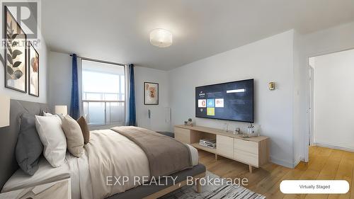 906 - 130 Neptune Drive, Toronto, ON - Indoor Photo Showing Bedroom