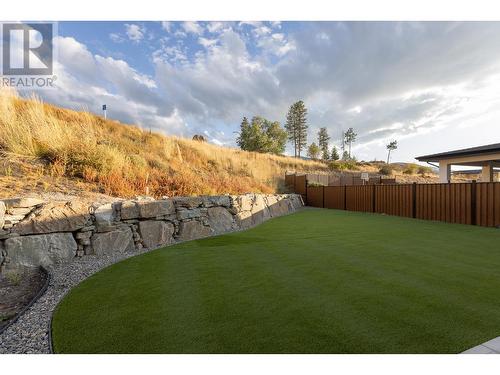 455 Redtail Court, Kelowna, BC - Outdoor