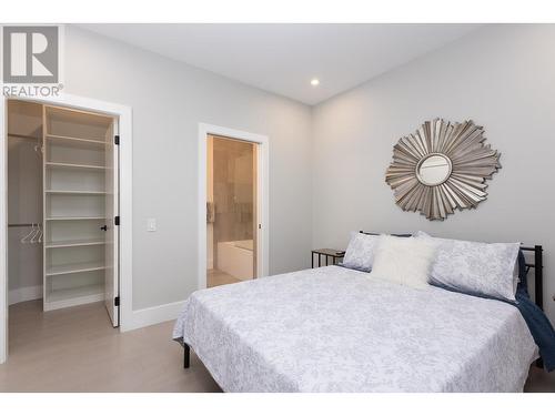 455 Redtail Court, Kelowna, BC - Indoor Photo Showing Bedroom