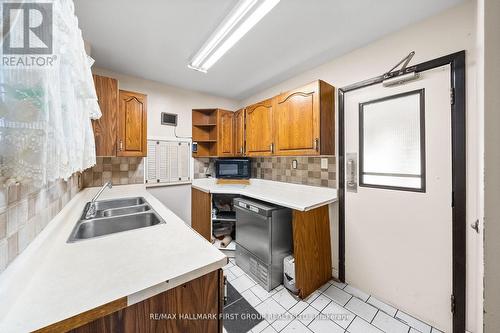 1652 Taunton Road, Clarington, ON - Indoor Photo Showing Kitchen With Double Sink