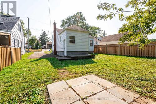 85 Walter Avenue N, Hamilton, ON - Outdoor