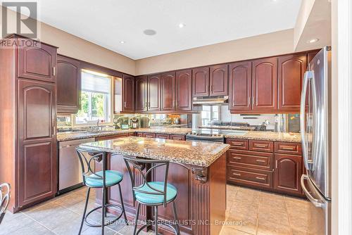 29 Oak Ridge Drive, Orangeville, ON - Indoor Photo Showing Kitchen