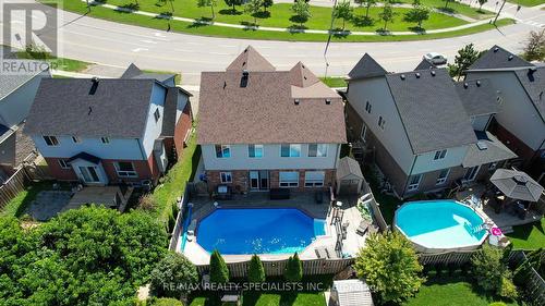 29 Oak Ridge Drive, Orangeville, ON - Outdoor