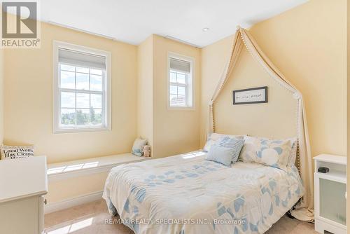 29 Oak Ridge Drive, Orangeville, ON - Indoor Photo Showing Bedroom