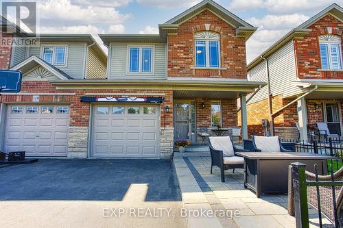 121 Sumner Crescent, Grimsby, ON - Outdoor With Facade