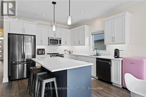 30 - 154 Port Robinson Road, Pelham, ON - Indoor Photo Showing Kitchen With Upgraded Kitchen