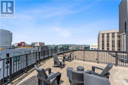 40 Nepean Street Unit#1302, Ottawa, ON - Outdoor