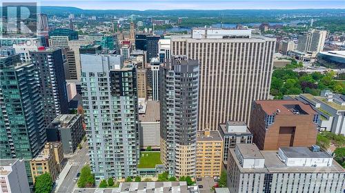 40 Nepean Street Unit#1302, Ottawa, ON - Outdoor With Facade