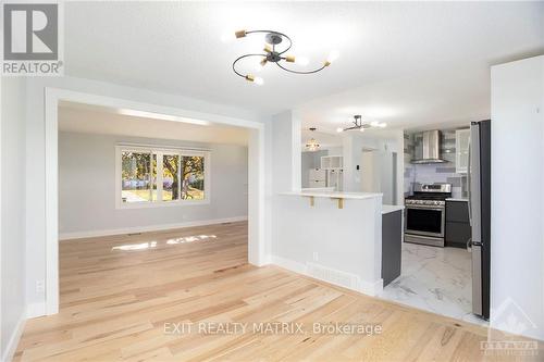 375 Hatfield Crescent, Ottawa, ON - Indoor