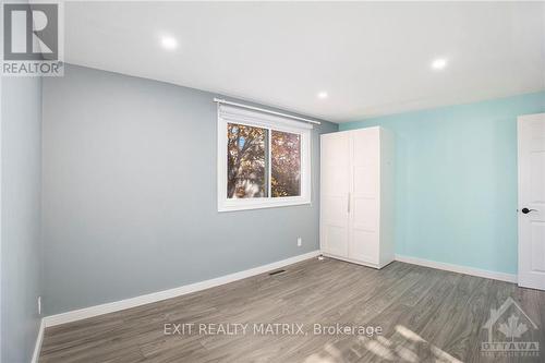 375 Hatfield Crescent, Ottawa, ON - Indoor Photo Showing Other Room