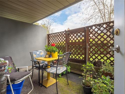 101-1580 Christmas Ave, Saanich, BC - Outdoor With Deck Patio Veranda With Exterior