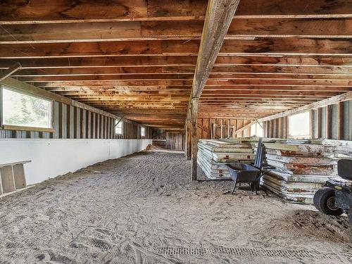 Stable - 445Z Ch. De La Ferme, Val-Morin, QC - Indoor Photo Showing Other Room