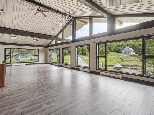 Living room - 445Z Ch. De La Ferme, Val-Morin, QC - Indoor Photo Showing Other Room