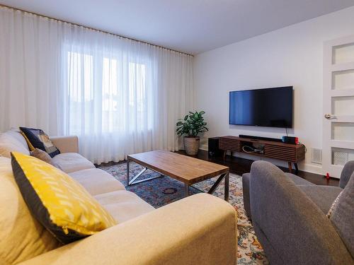 Family room - 3131 Rue Du Gadelier, Saint-Bruno-De-Montarville, QC - Indoor Photo Showing Living Room