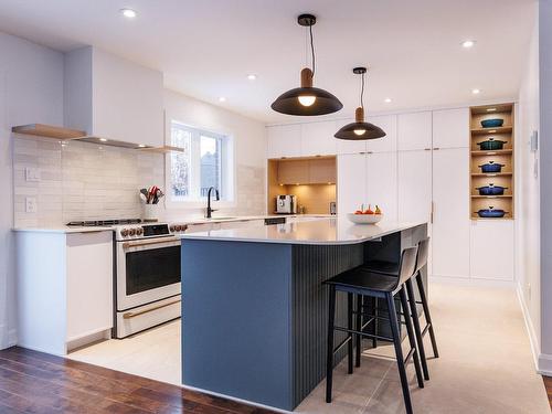 Kitchen - 3131 Rue Du Gadelier, Saint-Bruno-De-Montarville, QC - Indoor Photo Showing Kitchen With Upgraded Kitchen