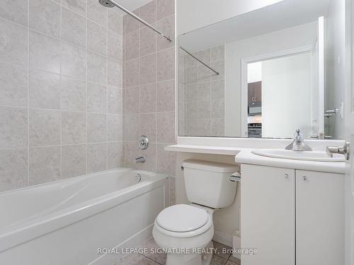 1509-223 Webb Dr, Mississauga, ON - Indoor Photo Showing Bathroom