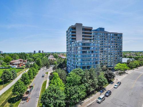 1509-223 Webb Dr, Mississauga, ON - Outdoor