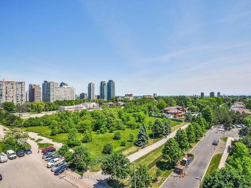 1509-223 Webb Dr, Mississauga, ON - Outdoor With View