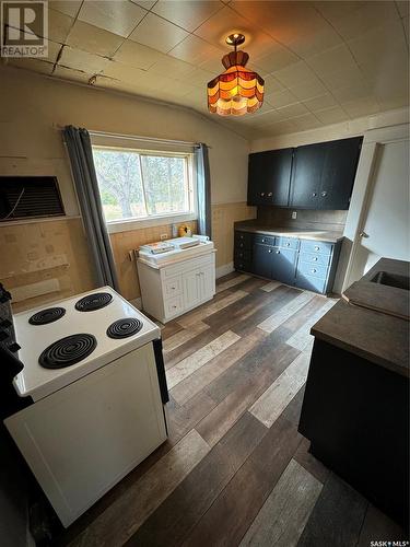 206 Gastle Street, Strasbourg, SK - Indoor Photo Showing Kitchen