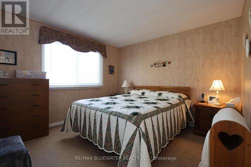 266 Pebble Beach Parkway, South Huron (Stephen Twp), ON - Indoor Photo Showing Bedroom