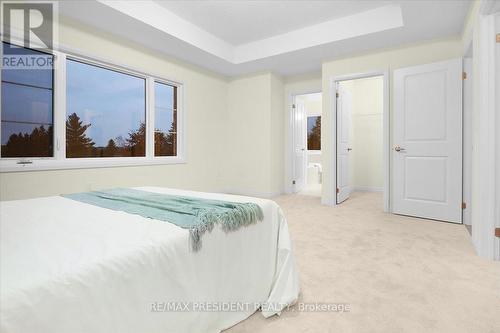 21 Tyler Avenue, Erin, ON - Indoor Photo Showing Bedroom