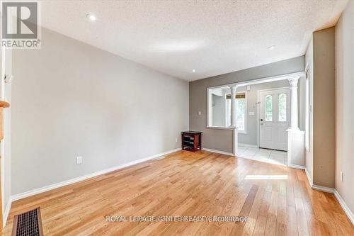 32 Tansley Crescent, Ajax, ON - Indoor Photo Showing Other Room