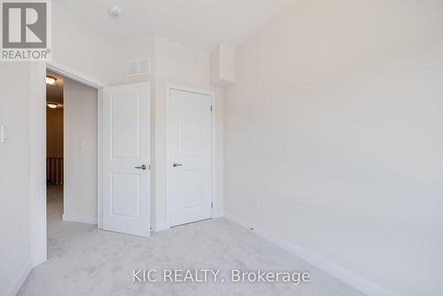 62 Dandara Gate, Vaughan, ON - Indoor Photo Showing Other Room