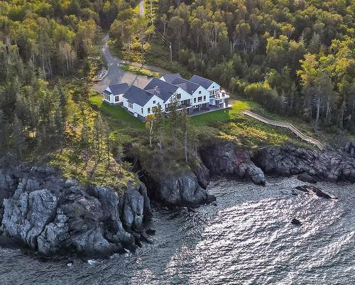 868 Fundy Dr, Wilsons Beach, NB 