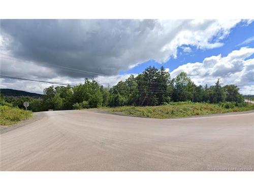 - Eagle Rock Rd, Welsford, NB 