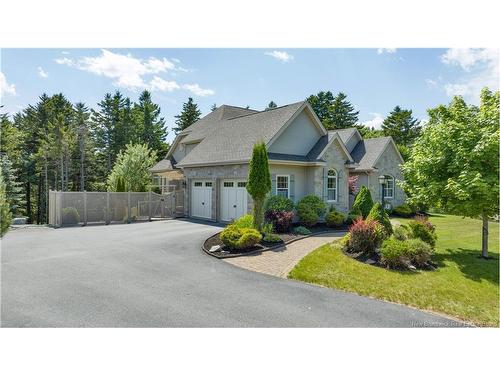 13 Crosswind Cres, Rothesay, NB 