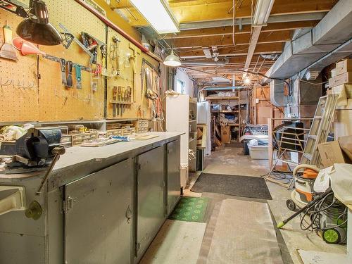 Atelier - 3162 Rue France, Laval (Fabreville), QC - Indoor Photo Showing Basement