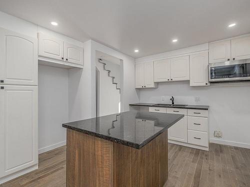 Kitchen - 5788 Route 112, Ascot Corner, QC - Indoor Photo Showing Kitchen With Double Sink