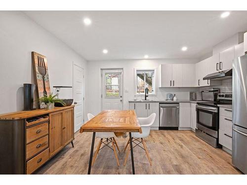 Cuisine - 290  - 296 Rue St-Denis, Sainte-Sophie, QC - Indoor Photo Showing Kitchen