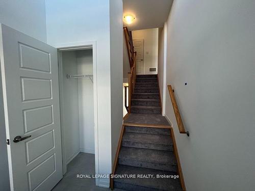 747 Stanstead Path, Oshawa, ON - Indoor Photo Showing Other Room