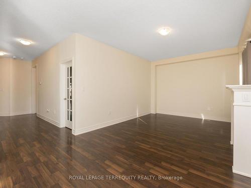 4516 Eclipse Way, Niagara Falls, ON - Indoor Photo Showing Other Room