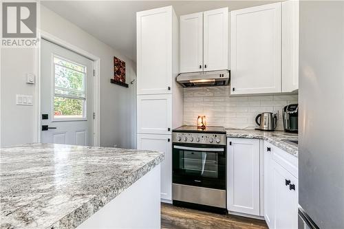 4202 Highway 540, Little Current, ON - Indoor Photo Showing Kitchen With Upgraded Kitchen