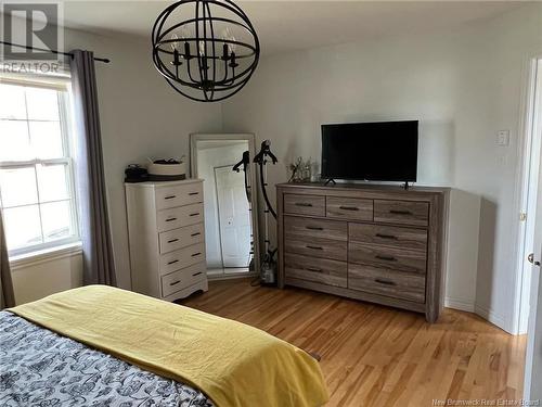 91 Theriault, Dieppe, NB - Indoor Photo Showing Bedroom