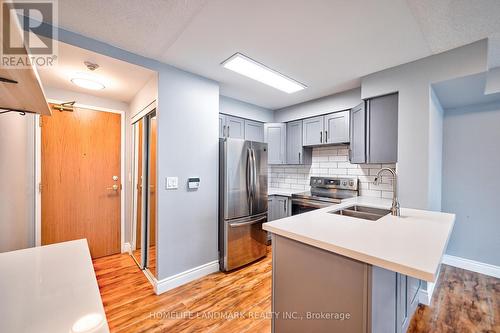 709 - 5500 Yonge Street, Toronto, ON - Indoor Photo Showing Kitchen With Double Sink