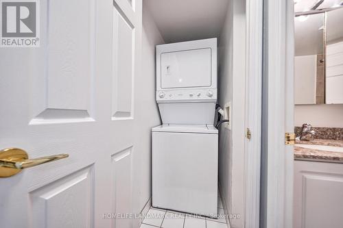 709 - 5500 Yonge Street, Toronto, ON - Indoor Photo Showing Laundry Room