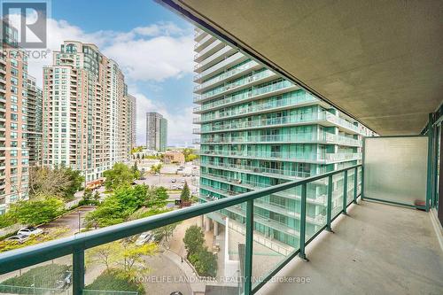 709 - 5500 Yonge Street, Toronto, ON - Outdoor With Balcony