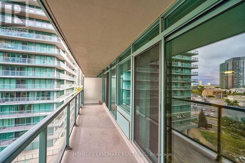 709 - 5500 Yonge Street, Toronto, ON - Outdoor With Balcony