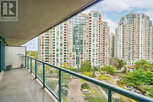 709 - 5500 Yonge Street, Toronto, ON - Outdoor With Balcony